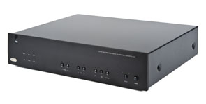 Arcam D33